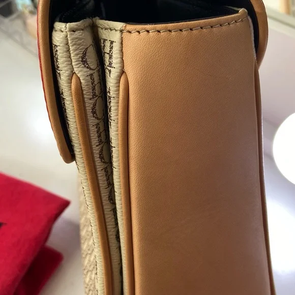 Carolina Herrera - Picture 10 of 13